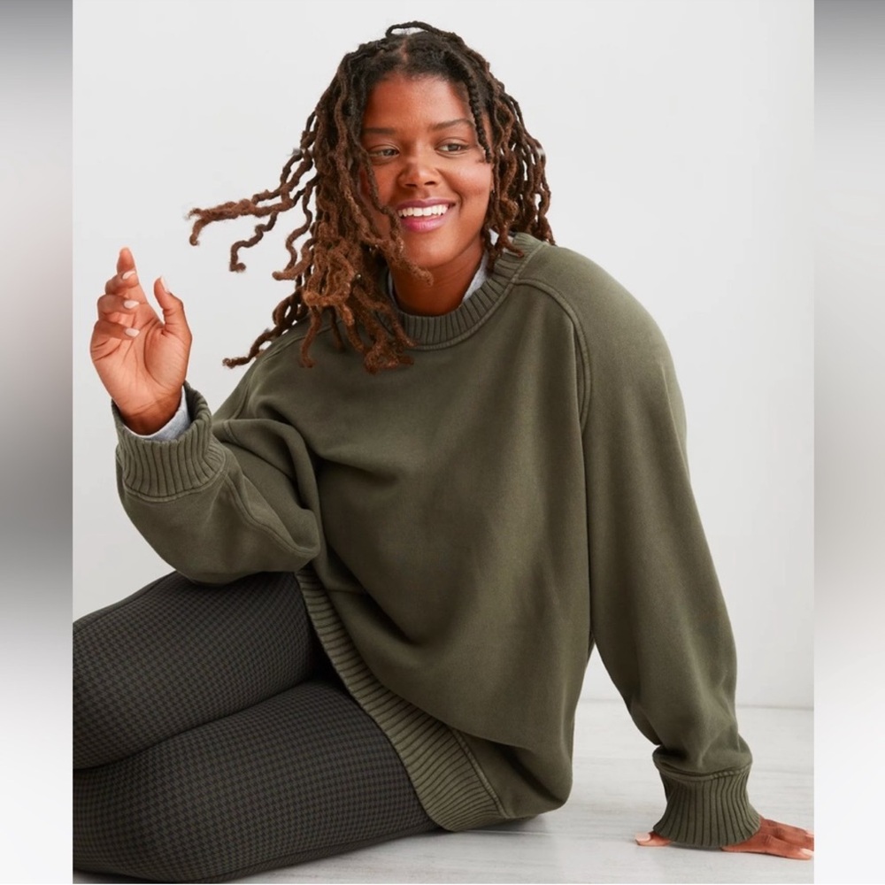 aerie Olive Green Relaxed Crewneck Sweater